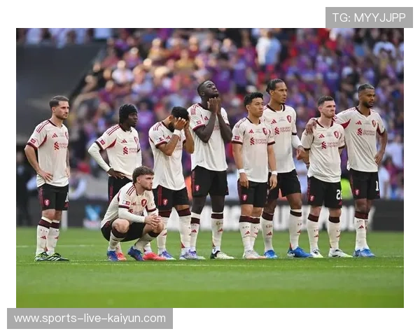 利物浦4-1逆转纽卡斯尔联，埃基蒂克三分钟两球建功